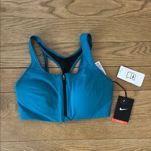 Nike Women's Turquoise Sports Bra